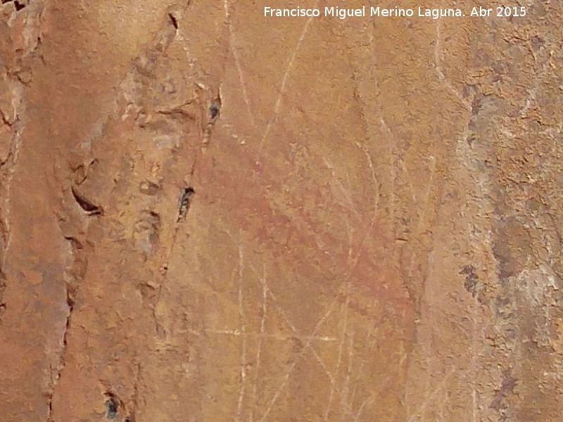 Pinturas rupestres del Abrigo de la Cueva del Santo Grupo II - Pinturas rupestres del Abrigo de la Cueva del Santo Grupo II. Lneas paralelas oblcuas rojas