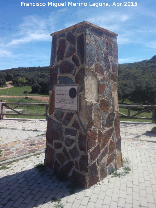 Monumento a Cecilio Muoz - Monumento a Cecilio Muoz. 