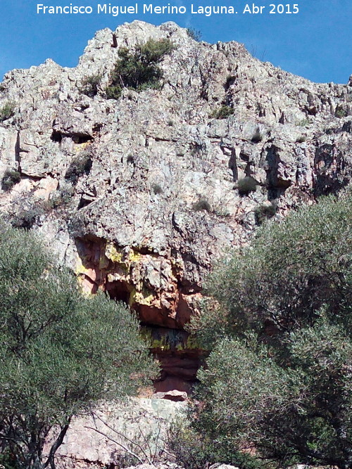 Abrigo de la Cueva del Santo - Abrigo de la Cueva del Santo. 