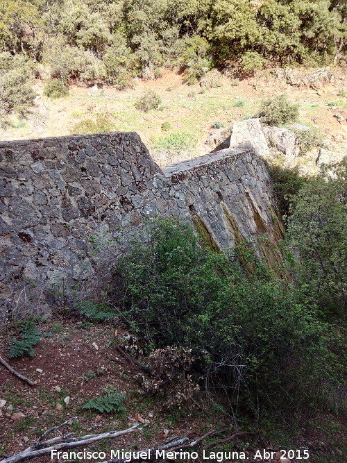 Presilla del Arroyo de Navalayegua - Presilla del Arroyo de Navalayegua. Presa