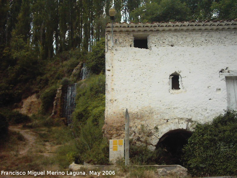 Molino de Miller - Molino de Miller. Junto a la cascada de agua que le da la energa para mover sus piedras