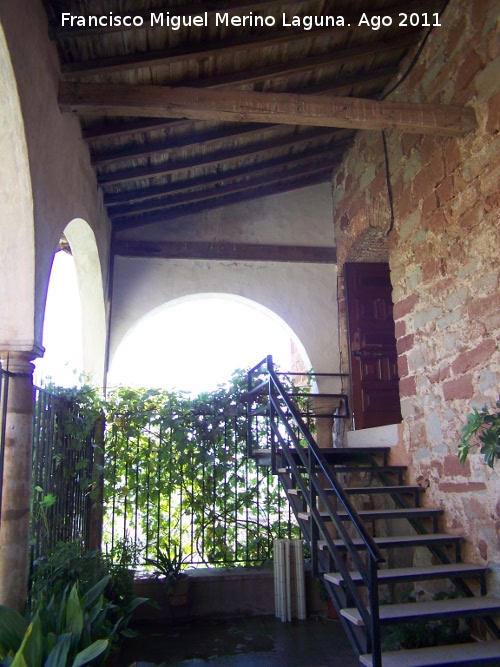 Iglesia de Santa Mara del Collado - Iglesia de Santa Mara del Collado. Entrada a la Torre Camarn