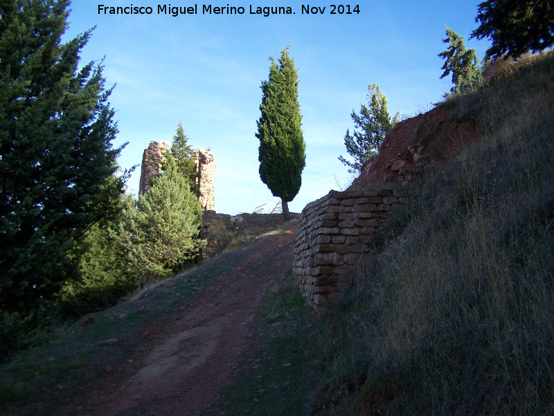 Castillo de San Esteban - Castillo de San Esteban. Acceso al castillo