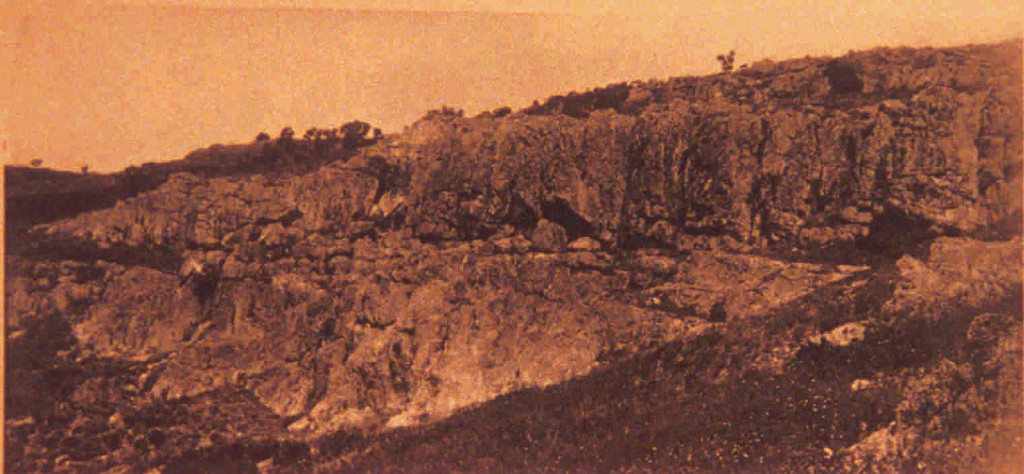 Cueva de los Arcos - Cueva de los Arcos. Foto antigua de Breuil
