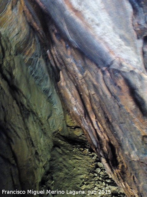 Pinturas rupestres de la Cueva de la Desesperada - Pinturas rupestres de la Cueva de la Desesperada. Interior de la cueva
