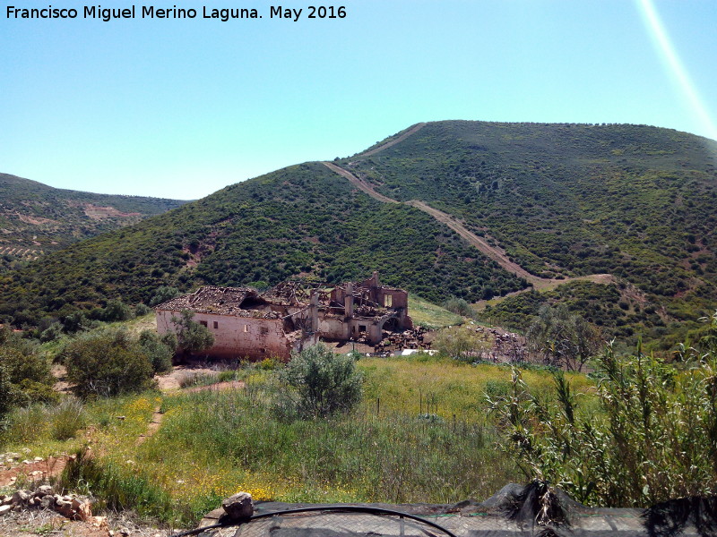 Molino de Montefuerte - Molino de Montefuerte. Desde la alberca de la Fuente de Montefuerte