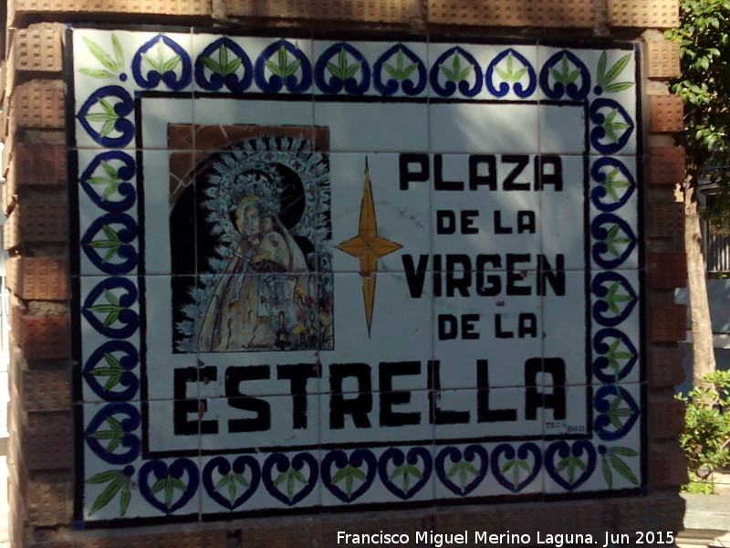 Plaza Virgen de la Estrella - Plaza Virgen de la Estrella. Placa
