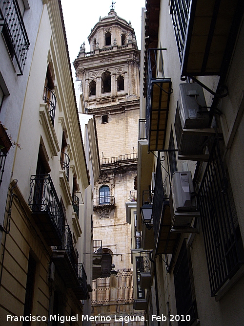 Catedral de Jan. Torre Sin Campanas - Catedral de Jan. Torre Sin Campanas. Desde la Calle Julio ngel