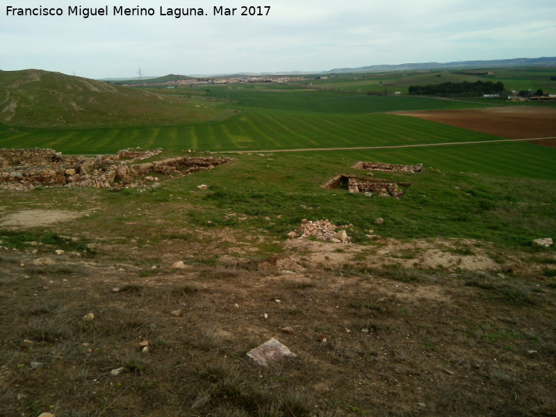 Oppidum Alarcos - Oppidum Alarcos. Zona asentada sobre la antigua necrpolis