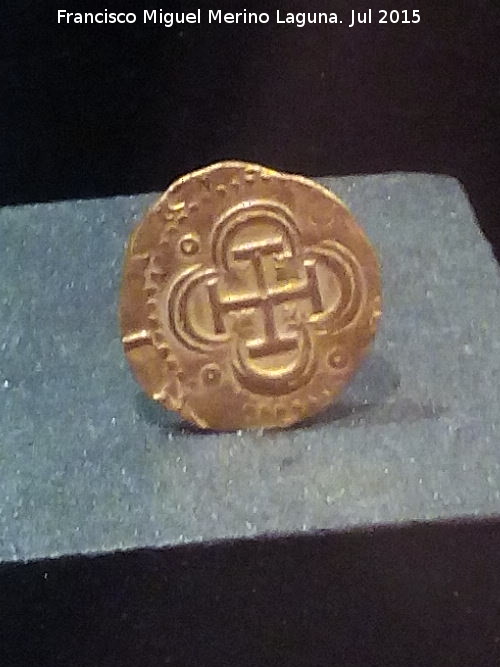 Museo de la Ciudad - Museo de la Ciudad. Dos escudos de oro siglo XVII