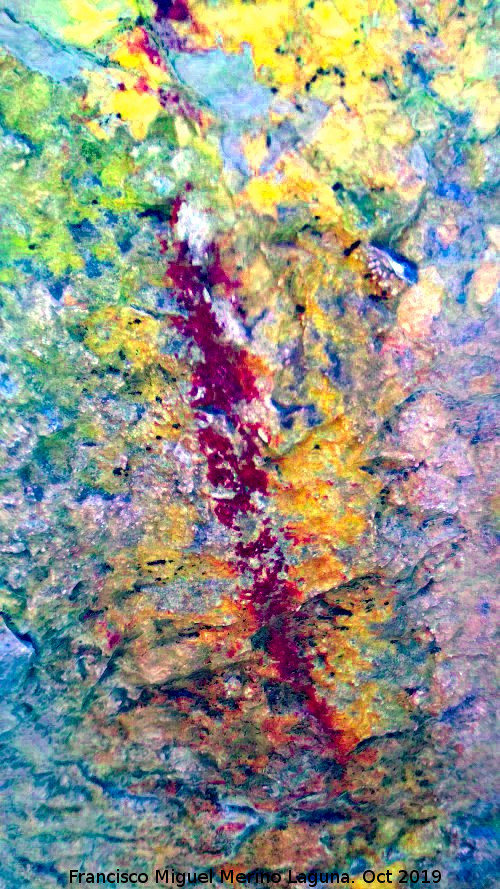 Pinturas rupestres del Abrigo de los Caones III - Pinturas rupestres del Abrigo de los Caones III. Tratada con Dstretch