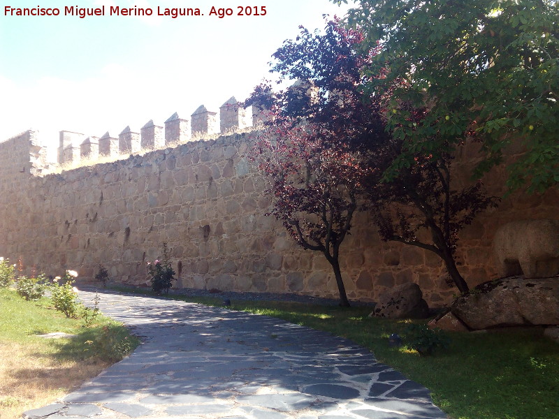 Muralla de vila - Muralla de vila. Muralla a intramuros junto Hacienda