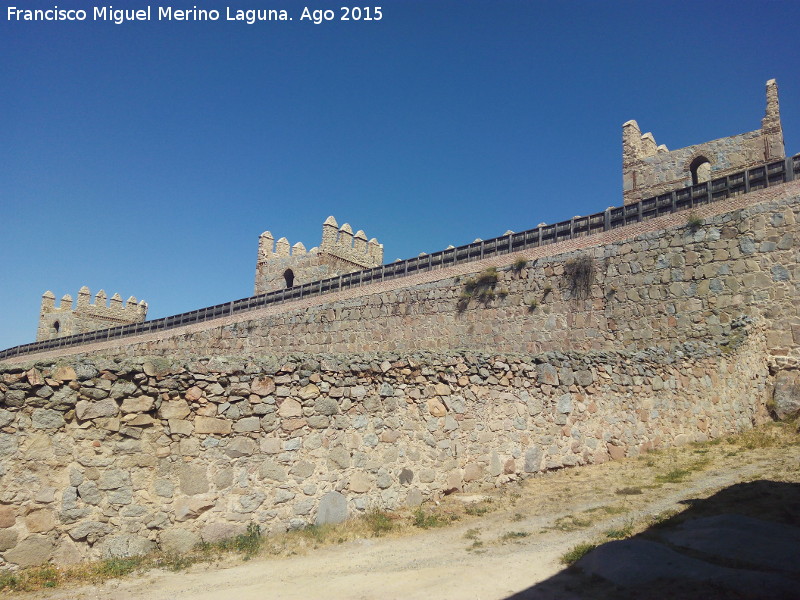 Muralla de vila - Muralla de vila. Intramuros de la parte norte