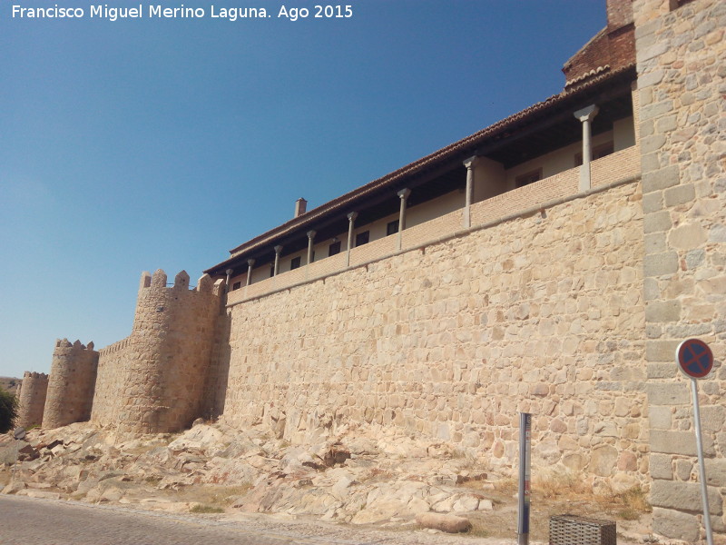 Muralla de vila - Muralla de vila. Balcn del Palacio Nez Vela