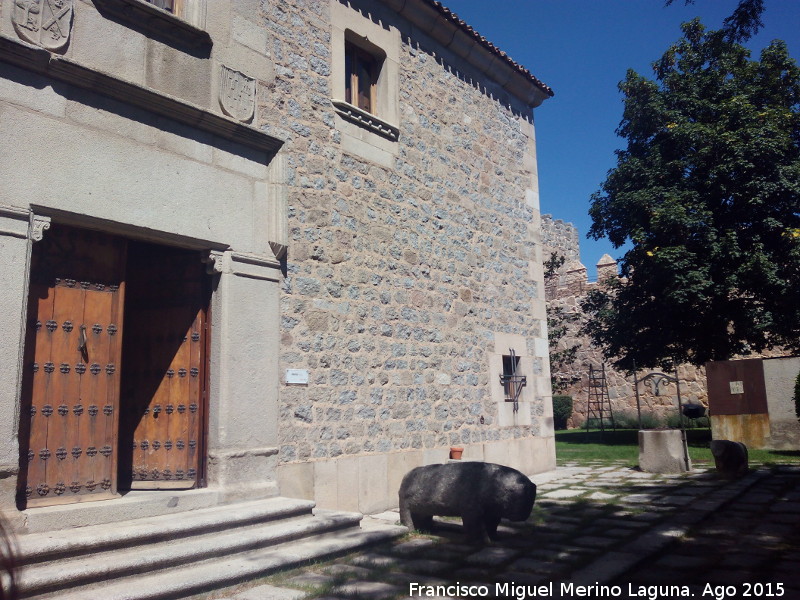 Palacio de Travesedo y Silvela - Palacio de Travesedo y Silvela. 