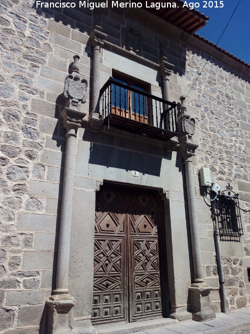 Palacio de los guila - Palacio de los guila. Portada