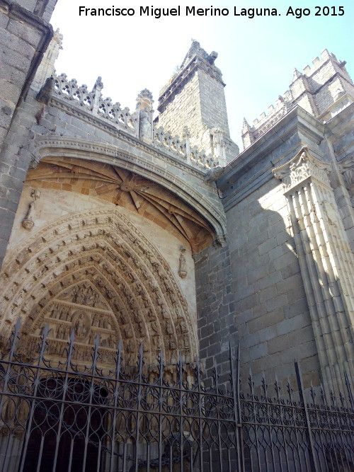 Catedral de vila. Puerta Norte - Catedral de vila. Puerta Norte. 