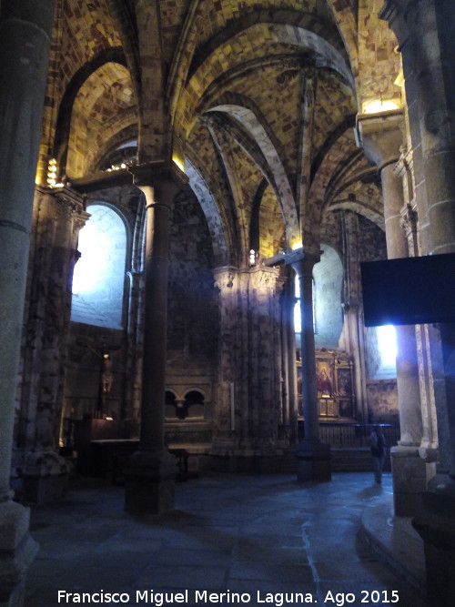 Catedral de vila. Girola - Catedral de vila. Girola. 