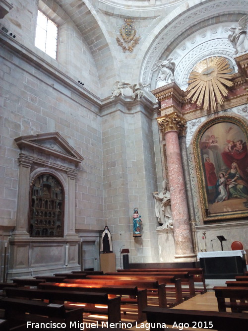 Catedral de vila. Capilla del Sagrado Corazn - Catedral de vila. Capilla del Sagrado Corazn. 