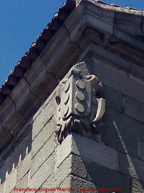 Iglesia de San Juan Bautista - Iglesia de San Juan Bautista. Escudo