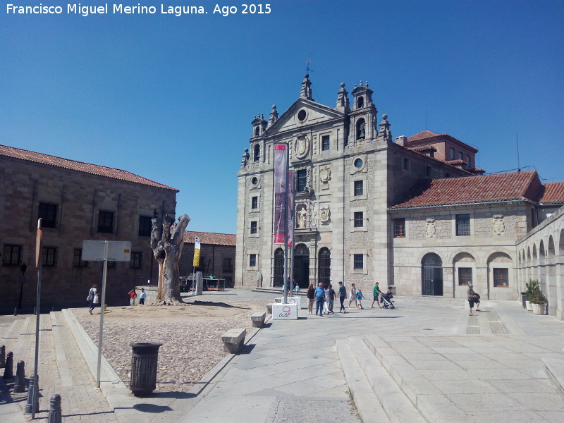 Plaza La Santa - Plaza La Santa. 