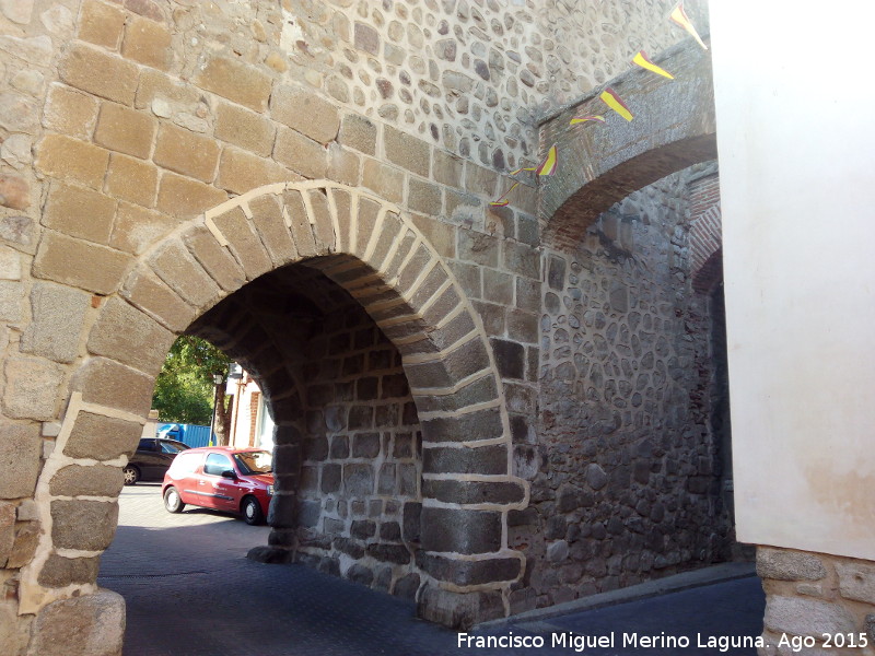 Puerta de San Miguel - Puerta de San Miguel. Intramuros