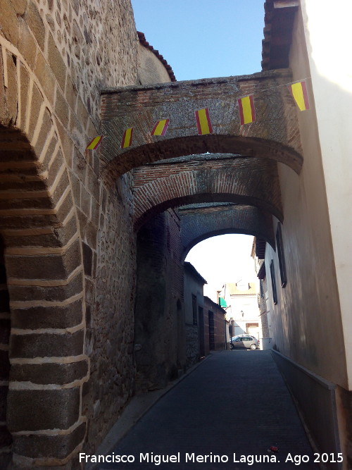 Puerta de San Miguel - Puerta de San Miguel. Arcos