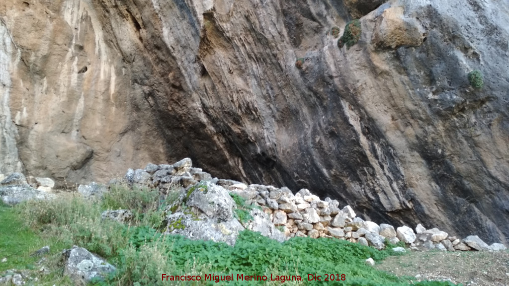 Cueva del Portillo - Cueva del Portillo. 