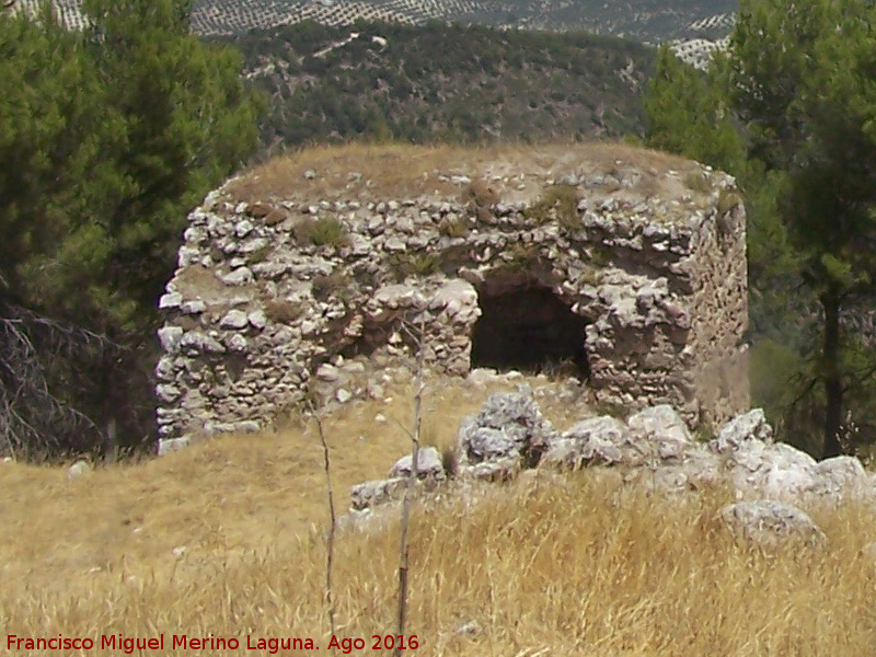 Castillo de Arenas. Recinto Inferior - Castillo de Arenas. Recinto Inferior. Torren con habitculo