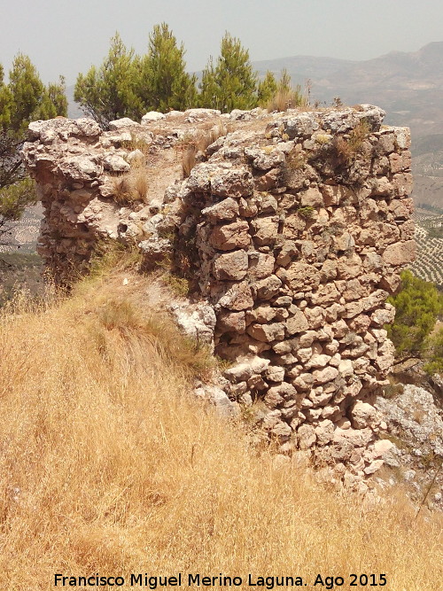 Castillo de Arenas. Recinto Inferior - Castillo de Arenas. Recinto Inferior. Torreon junto a la puerta