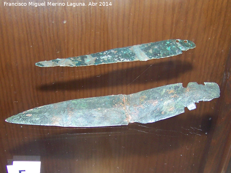 Museo Arqueolgico Profesor Sotomayor - Museo Arqueolgico Profesor Sotomayor. Espadas de la Edad del Cobre