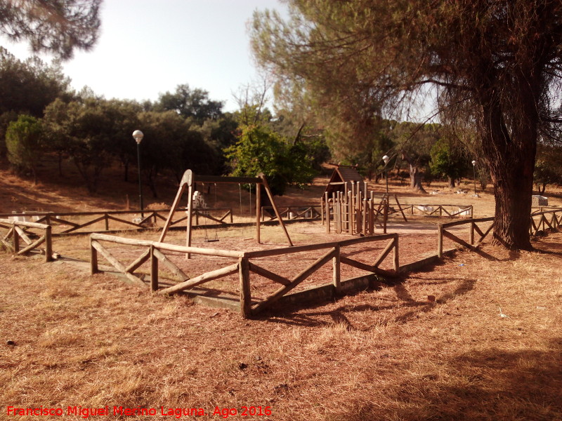 rea Recreativa de la Aliseda - rea Recreativa de la Aliseda. Parque infantil