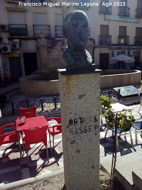 Monumento a Ortega y Gasset - Monumento a Ortega y Gasset. 