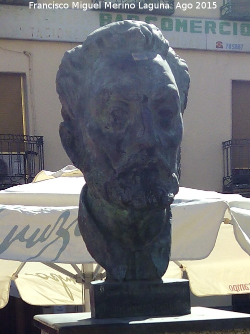 Monumento a Unamuno - Monumento a Unamuno. Busto