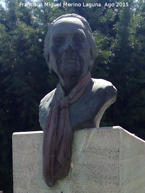 Monumento a La Pasionaria - Monumento a La Pasionaria. Busto