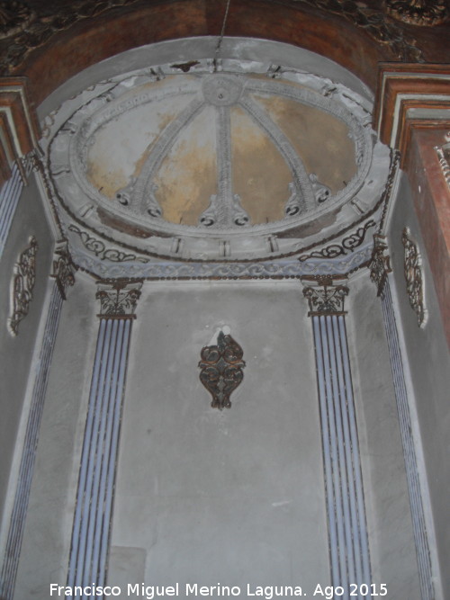 Capilla de los Robles - Capilla de los Robles. Hornacina central del retablo