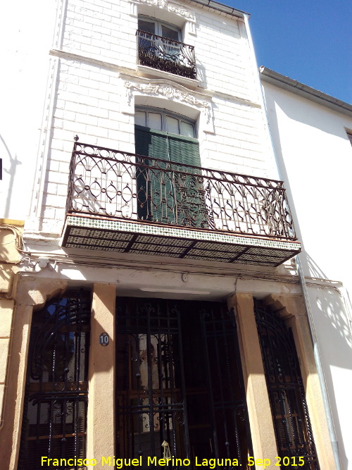 Casa de la Calle Cardenal Merino n 10 - Casa de la Calle Cardenal Merino n 10. Fachada