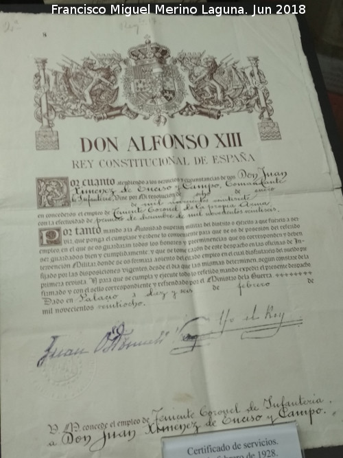 Alfonso XIII de Espaa - Alfonso XIII de Espaa. Certificado de servicios militares. Firmado por el Rey 1928. Exposicin Palacio Villardompardo - Jan