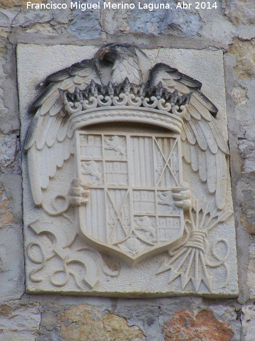 Fernando el Catlico - Fernando el Catlico. Escudo de los Reyes Catlicos. Castillo de Santa Catalina - Jan