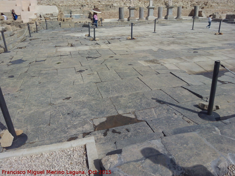 Torreparedones. Foro - Torreparedones. Foro. Pavimentacin con losas