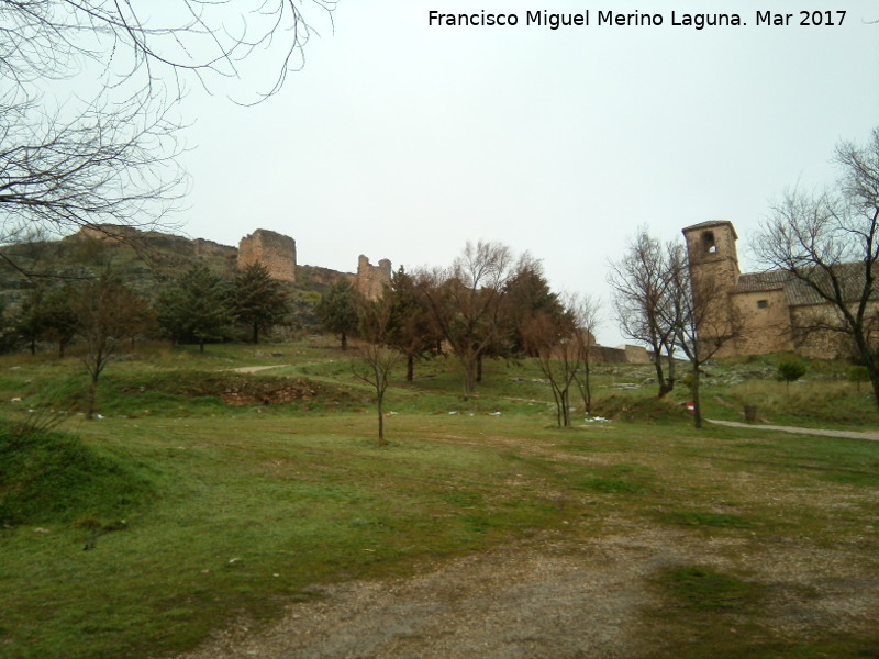 Ripar Viejo - Ripar Viejo. Castillo e iglesia