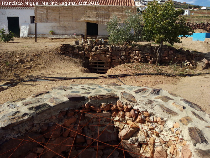 Pozo Zambrana - Pozo Zambrana. La mina desde el pozo