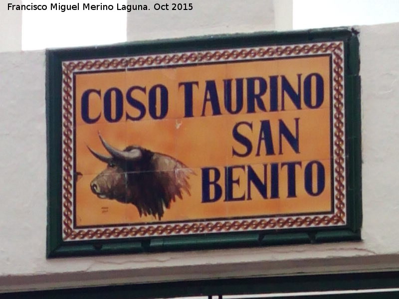 Plaza de Toros de San Benito - Plaza de Toros de San Benito. Placa