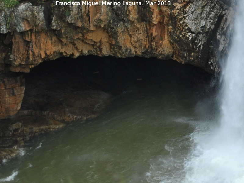 Cueva de la Cimbarra - Cueva de la Cimbarra. 