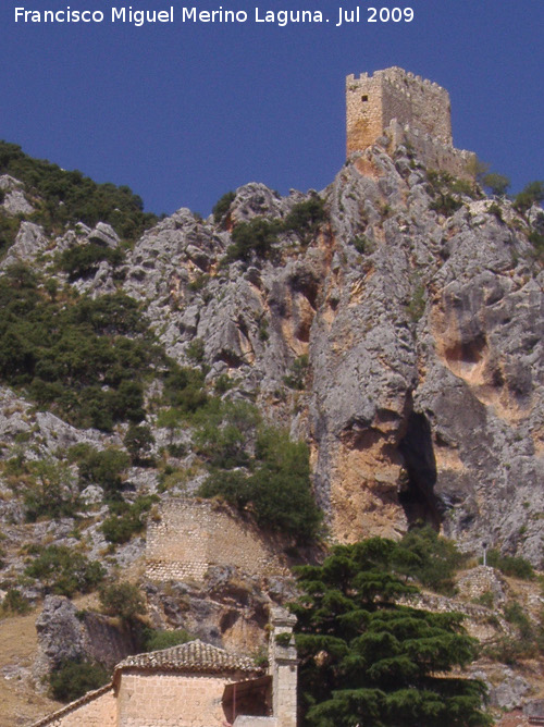 Castillo de Htar - Castillo de Htar. Sobre el Castillo del Rosel