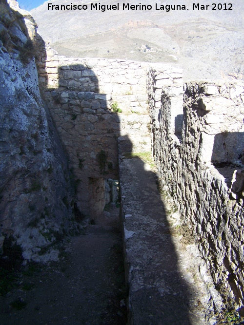 Castillo de Htar - Castillo de Htar. Adarve
