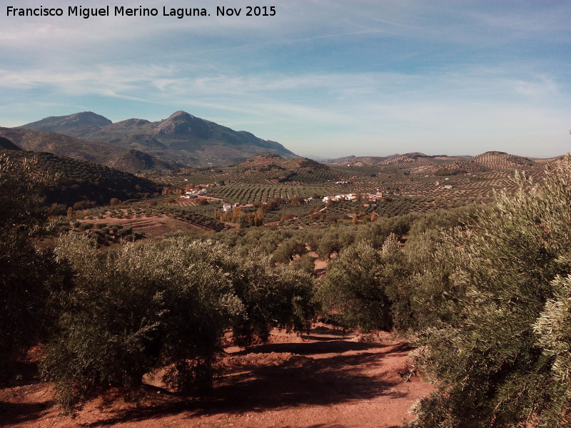 Aldea Cortijada de la Mohna - Aldea Cortijada de la Mohna. A la izquierda El Regelo y a la derecha la Cortijada de la Mohna