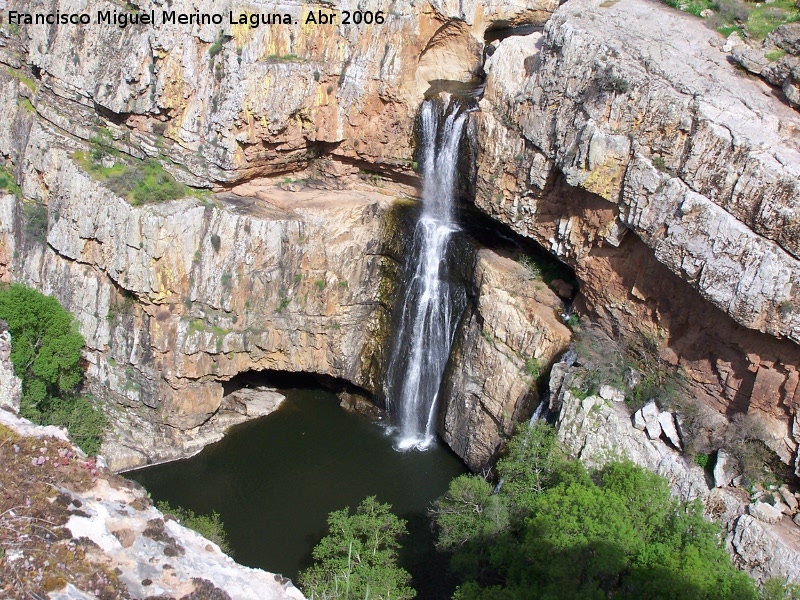 Cascada de la Cimbarra - Cascada de la Cimbarra. 