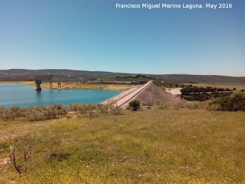 Pantano de Giribaile - Pantano de Giribaile. Presa