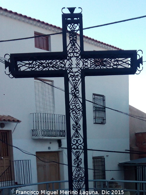 Cruz de la Iglesia - Cruz de la Iglesia. Cruz calada
